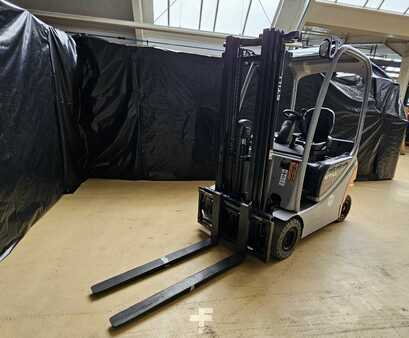 Elektro 4 Rad 2012  Still RX 20-16 P (5)