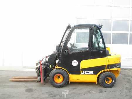 Teleskopstapler-Starr 2012  JCB TLT 30 PO (1)