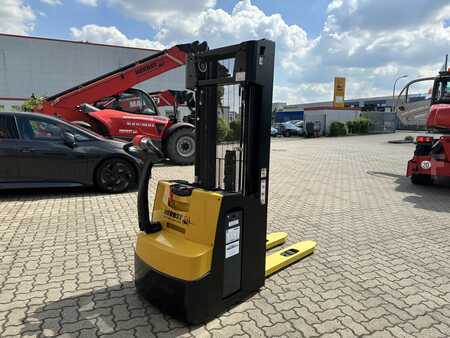 Hochhubwagen 2019  Yale MS12IL (3)