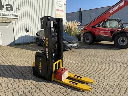 Ruční vysokozdvižný vozík 2025  Yale MS16 (3)