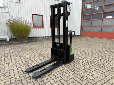 Ledestabler 2024  HC (Hangcha) CDD15 A2MC2 ISZ (1)