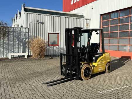 Sähkö - 4 pyör 2025  HC (Hangcha) CPD30-XEY2HA-SI (1)