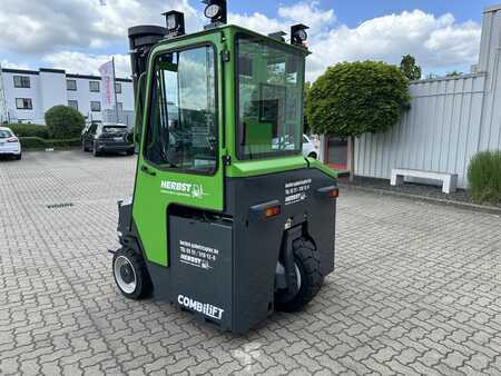 Vierwegestapler 2025  Combilift CBE4000 (5)