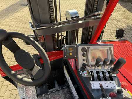 Fireveistruck 2025  Combilift CBE3000 (6)