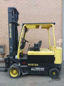 Carrelli elettrici 4 ruote 2005  Hyster E5.50XL (2)