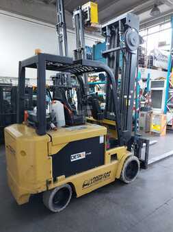 Carrelli elettrici 4 ruote 1999  CAT Lift Trucks M100D (2)