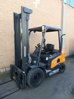 Diesel heftrucks 2022  Doosan D25NXS (3)