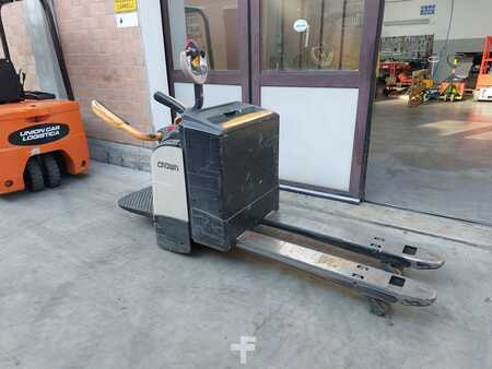 Elektrische palletwagens 2017  Crown WT 3020 (2)