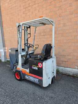 3-wiel elektrische heftrucks 1998  OM E10N (4)