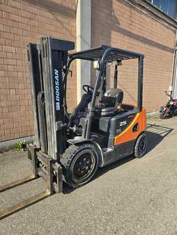 Dieselový VZV 2016  Doosan D25S-5 (3)