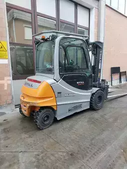 Carrelli elettrici 4 ruote  Still RX 60-50 (2)