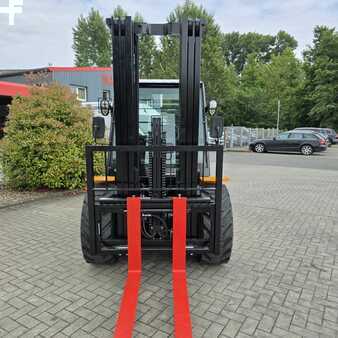 Ruwterreinheftrucks 2025 HC (Hangcha) CPD35-XY2GC-RT4 ELEKTRO (2)