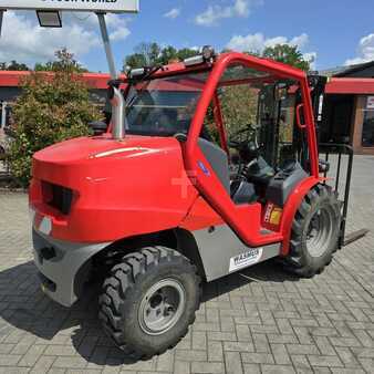 Ruwterreinheftrucks 2023 Manitou MC 25-4 D K ST5 S1 (2)