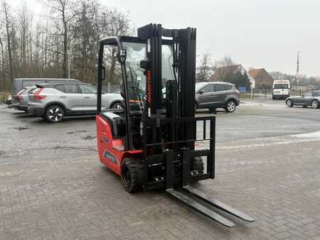 Elektrisk- 3 hjul 2024  Manitou ME 320 LIFT 80V S1 (2)