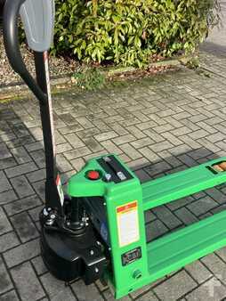 Nízkozdvižný vozík 2025 HC (Hangcha) CBD15-WS (2)