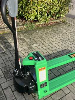 Nízkozdvižný vozík 2025 HC (Hangcha) CBD15-WS (2)