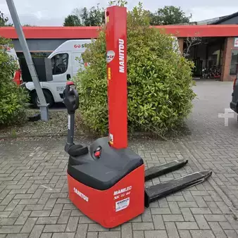 Wózek wysokiego podnoszenia 2019  Manitou Stacky SK 10 S16 (1)