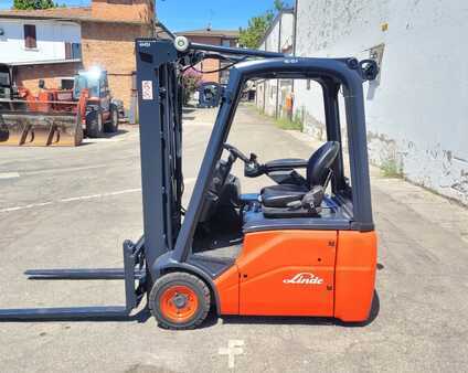 El truck - 4 hjulet 2010  Linde E 16 C-01/386 (batt. 2016) (3)