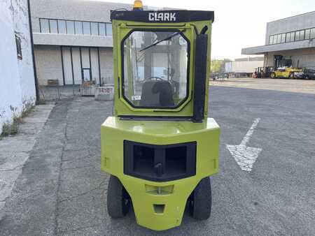 Carrello elevatore diesel 1991  Clark DPM 30 (3)