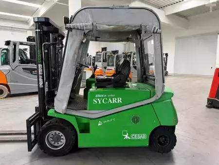Carrelli elettrici 4 ruote 2013  Cesab BLITZ 350 AC (2300 ore) (2)