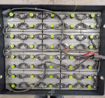 Carrelli elettrici 4 ruote 2013  Cesab BLITZ 350 AC (2300 ore) (5)