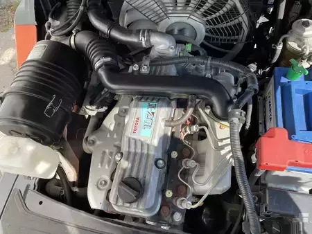 Carretilla elevadora diésel 2019  Toyota 02-8 FDF 25 (1600 ore) (5)