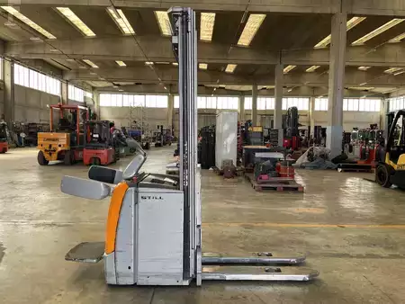 Apilador eléctrico 2019  Still EXV-SF 16 (2)