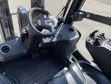 Chariots élévateurs diesel 2022  Linde H 25 D-01/1202 (5)