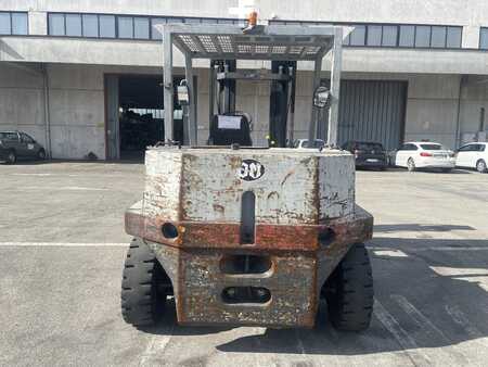 Carrelli elettrici 4 ruote 1996  OM E 80 N (3)