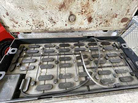 Carrelli elettrici 4 ruote 1996  OM E 80 N (5)