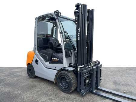 Carretilla elevadora diésel 2014  Still RX 70-30 (1)