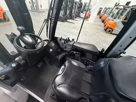 Carrelli elevatori diesel 2019  Still RX 70-25 (800 ore) (4)