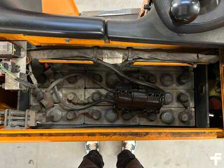 Chariots électriques à 4 roues 2017  Still IDEA ESM 10 (5)