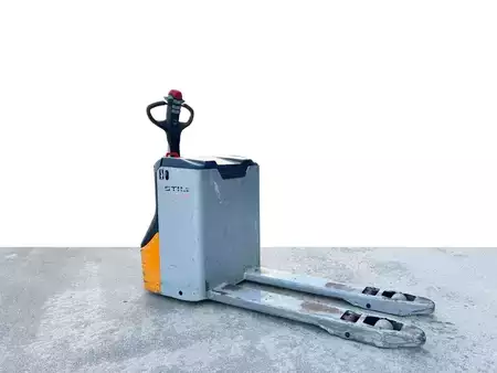 Porta-paletes elétrico 2017  Still ECU 16 (1)