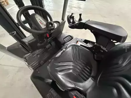 Elektrisk- 4 hjul 2019  Still RX 50-16 (4)