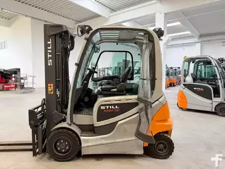 Elektrisk- 4 hjul 2016  Still RX 60-30 (batt. 2021) (2)
