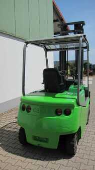 Chariots électriques à 4 roues 2002 Cesab CESAB Blitz 300AC (2)