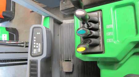 Chariots électriques à 4 roues 2002  Cesab CESAB Blitz 300AC (9)