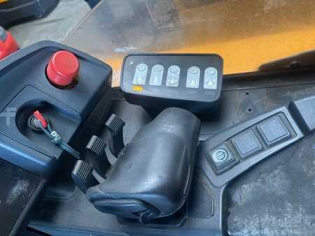 4 vejs reachtruck 2012  Jungheinrich ETVQ20 (6)