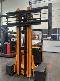 4 vejs reachtruck 2012  Jungheinrich ETVQ20 (9)