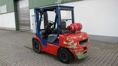 LPG heftrucks 1999  Komatsu FG30HT-12 (7)