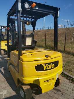4-wiel elektrische heftrucks 2016 Yale ERP25VL (2)