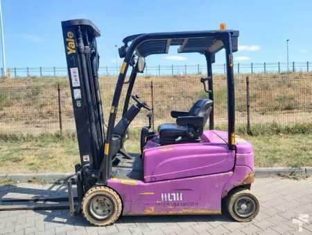 4-wiel elektrische heftrucks 2011 Yale ERP20VF (1)