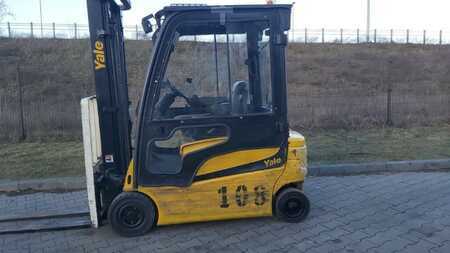 4-wiel elektrische heftrucks 2018 Yale ERP16VF (1)
