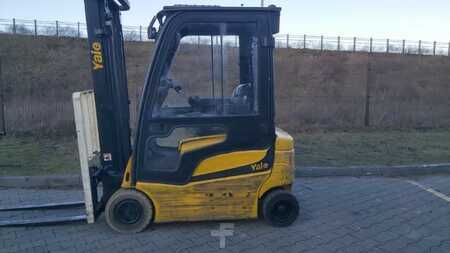 4-wiel elektrische heftrucks 2019 Yale ERP16VF (1)