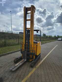 Retraky 2000  Jungheinrich ETV 214 (3)