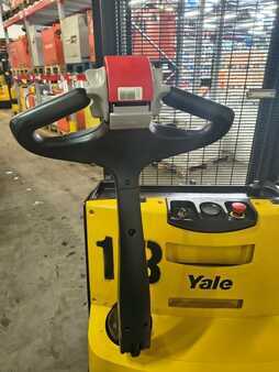 Ruční vysokozdvižný vozík 2018  Yale MS12 (4)