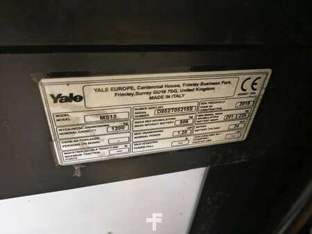 Ruční vysokozdvižný vozík 2018  Yale MS12 (7)