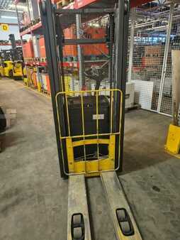 Ruční vysokozdvižný vozík 2018  Yale MS16 (3)