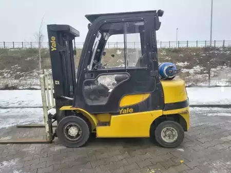 Carretilla elevadora GLP 2017  Yale GLP25MX (1)
